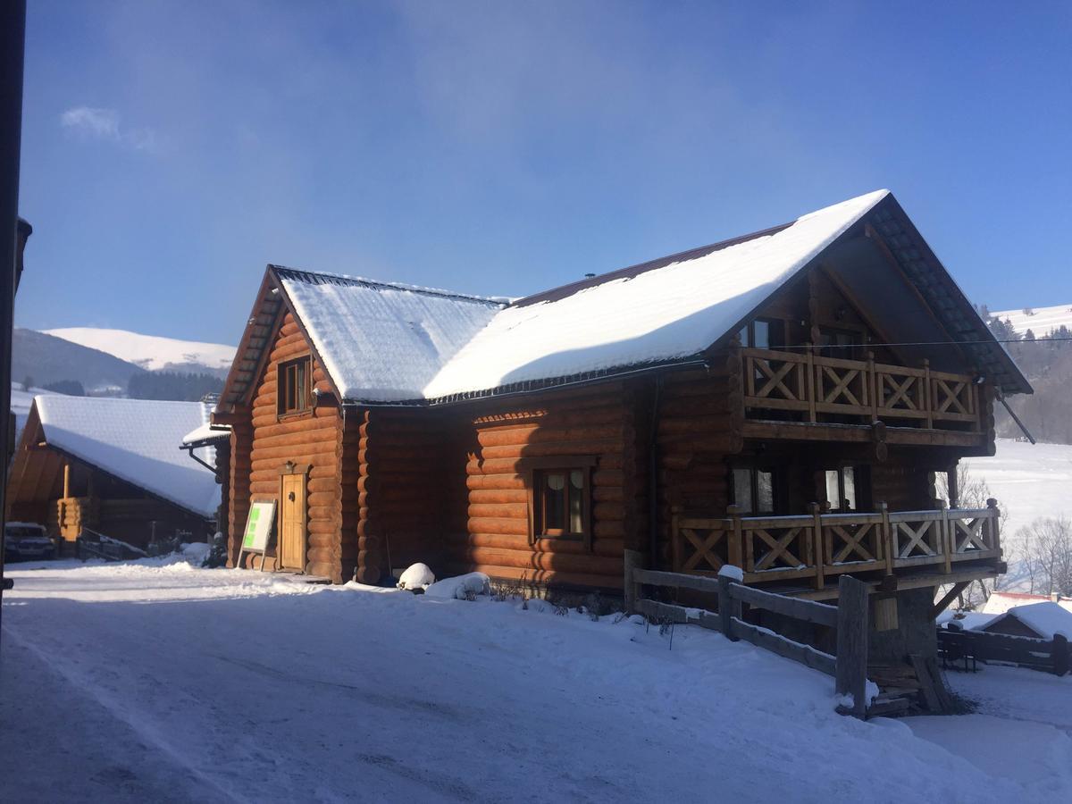 Roksolana Hotel Izki Exterior photo